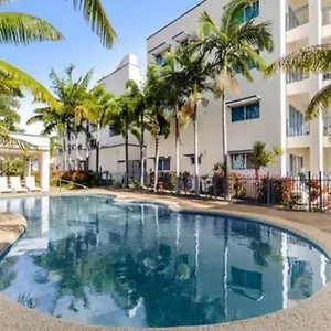 Hotel Madison Ocean Breeze Townsville