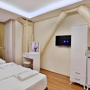 Gh Taxim Estambul
